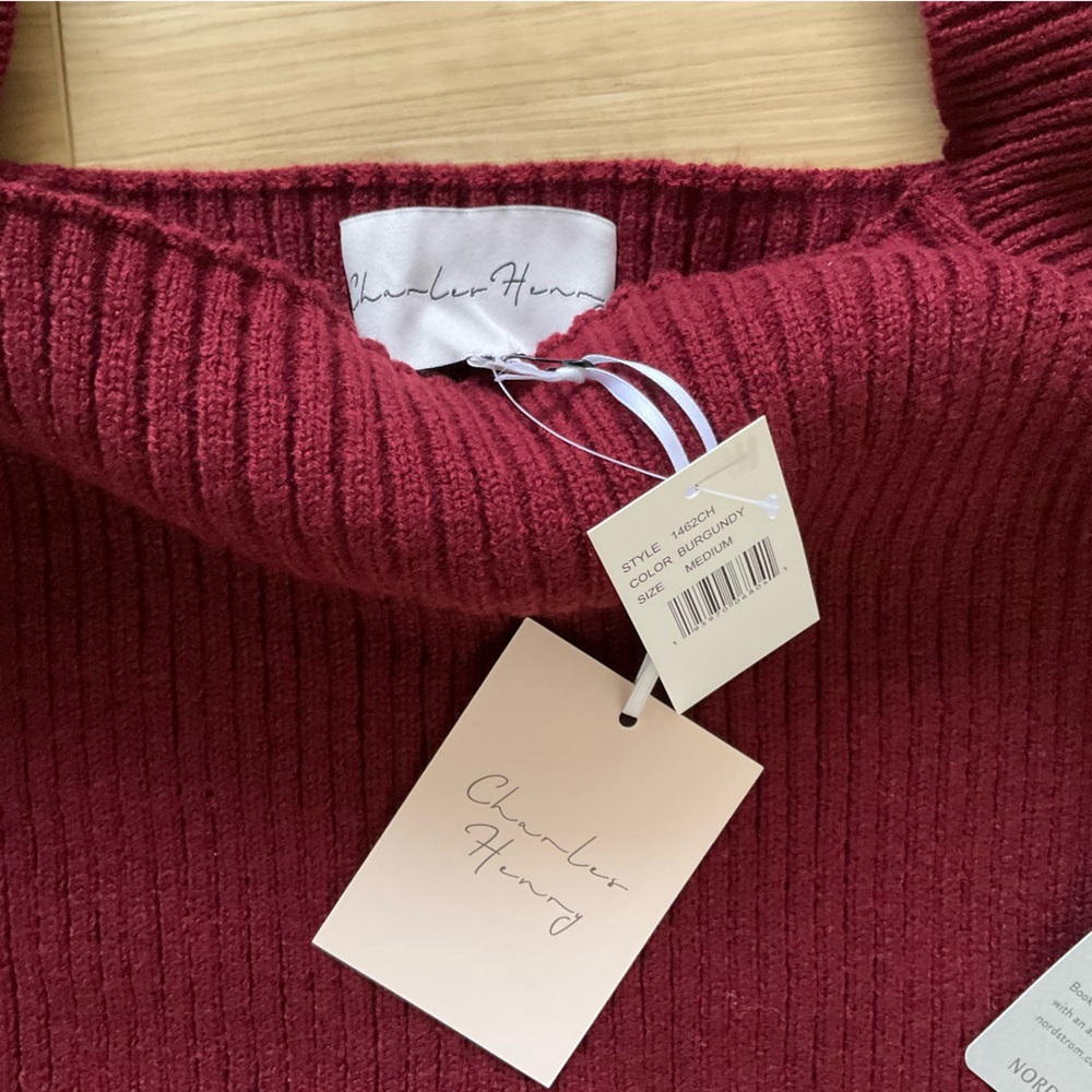 NWT Charles Henry burgundy ribbed long sleeve dress with square neck & tie back. - Picture 4 of 6